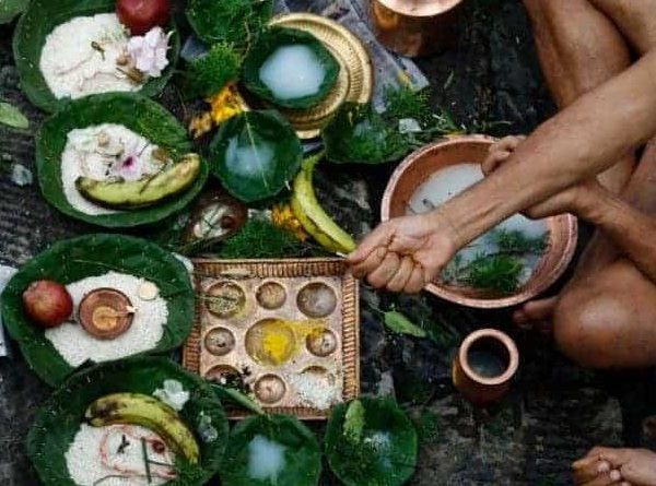 आजदेखि सोह्रश्राद्ध सुरु, पितृको सम्झनामा तर्पण र पिण्डदान गरिँदै