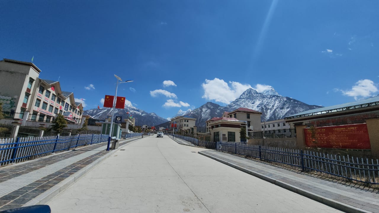 लप्ची फलाक नाकामा नेपाल चीन बीचको कारोबार रोकियो (भिडियो)