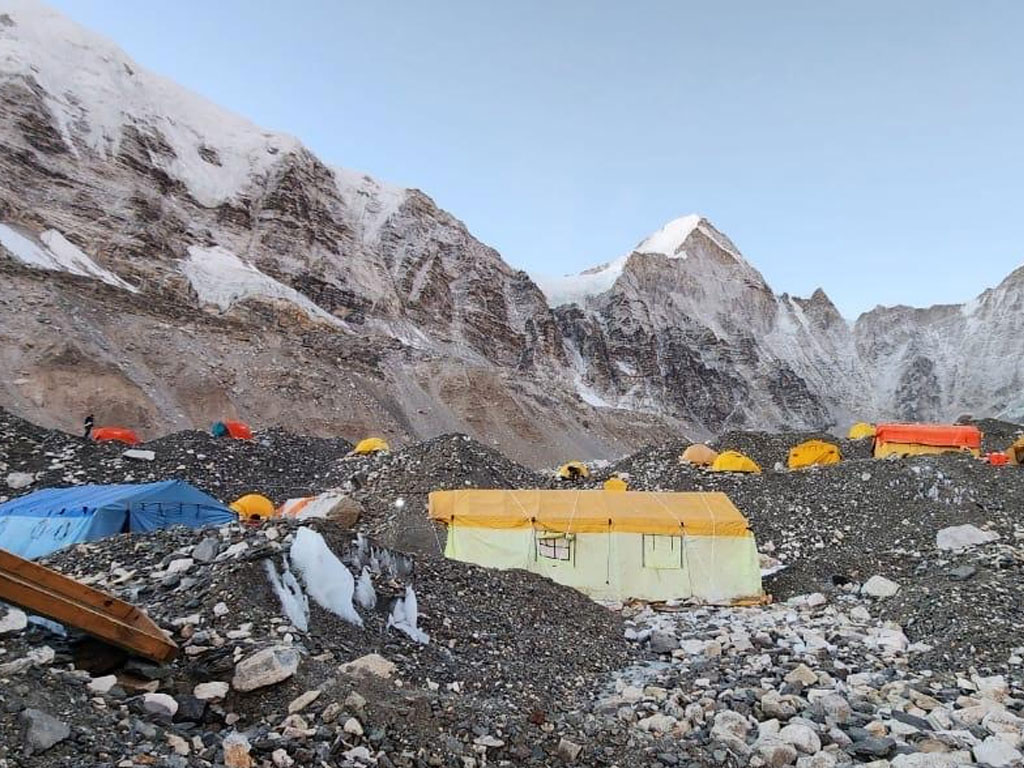 शरद् ऋतुमा १८ हिमाल आरोहणबाट २३ करोड…