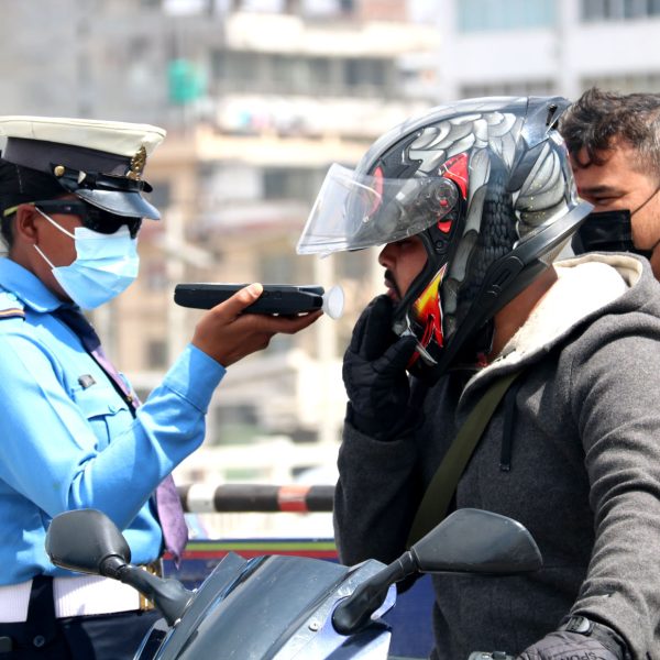 २४ घण्टामा उपत्यकामा २,९०३ सवारी चालक&hellip;