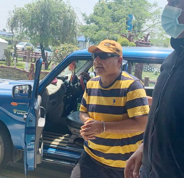 डेढ वर्षमा ७ पटक पक्राउ परे दुर्गा प्रसाईं