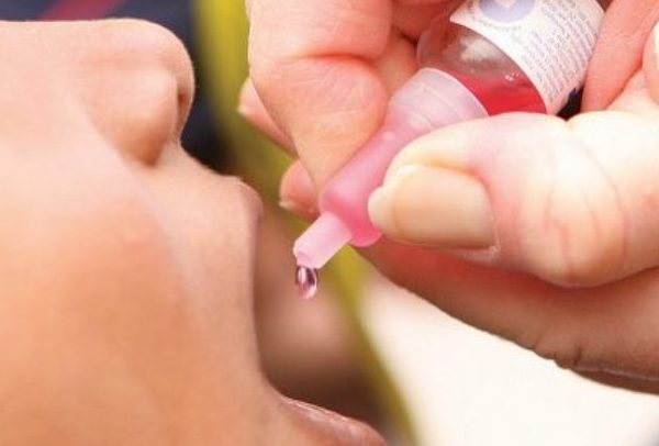 देशभरिका बालबालिकालाई भिटामिन ‘ए’ र जुकाको औषधि खुवाइँदै