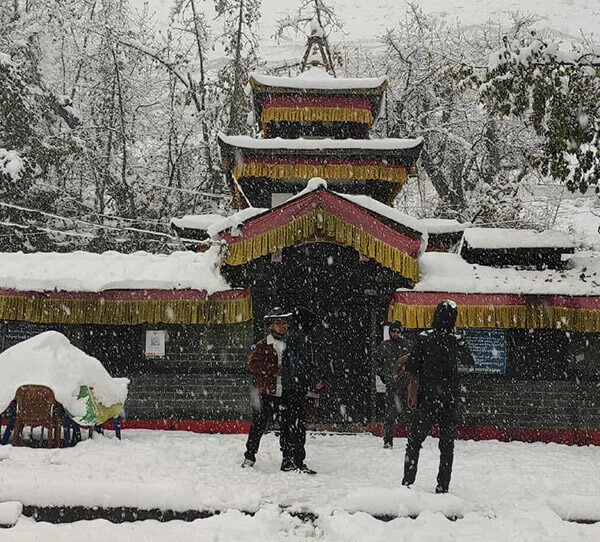 मुक्तिनाथ लगायत उपल्लो मुस्ताङमा हिमपात
