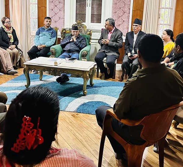 ओलीले अघि सारे सर्वपक्षीय सरकार गठनको प्रस्ताव