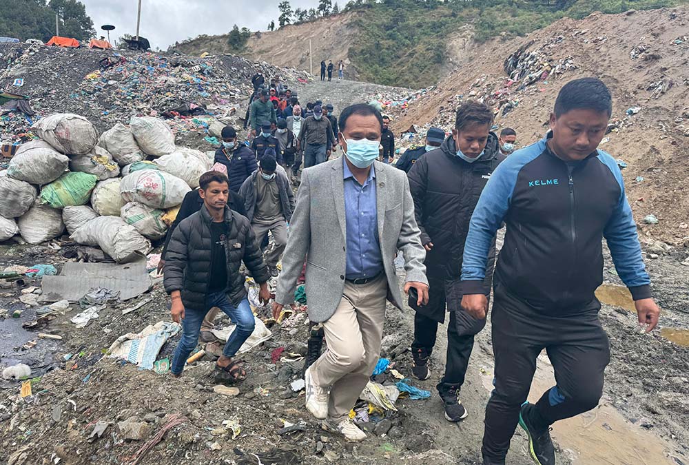बञ्चरेडाँडा ल्यान्डफिल्ड साइटको अनुगमनमा कुलमान
