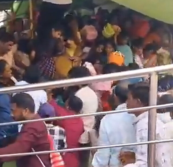 भारतको आन्ध्र प्रदेशस्थित मन्दिरमा भागदौड, सात जनाको मृत्यु