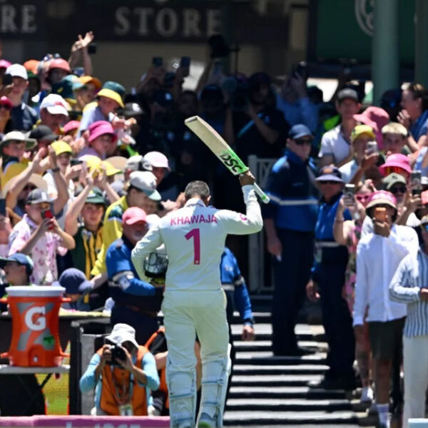 अस्ट्रेलिया एसेज सिरिजमा ४-१ ले विजयी