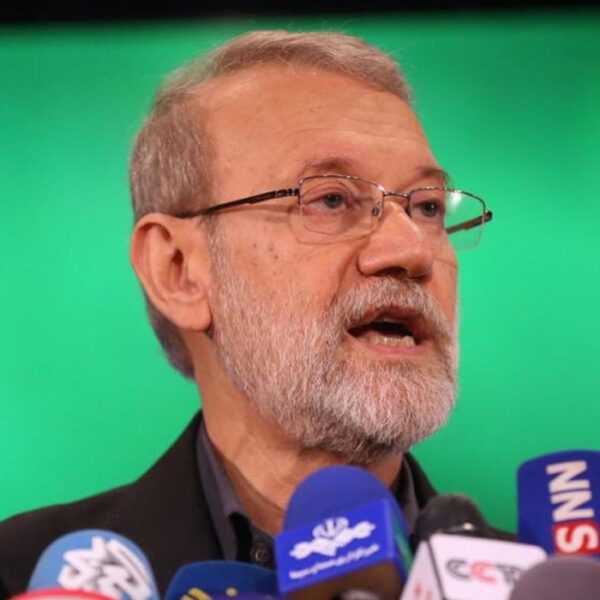 इरानका सुरक्षा प्रमुख अली लारिजानी मारिएको इजरायली रक्षामन्त्रीको दाबी