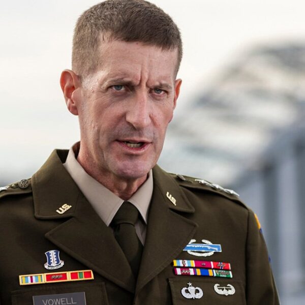 अमेरिकी सेनाका लेफ्टिनेन्ट जनरल नेपालमा