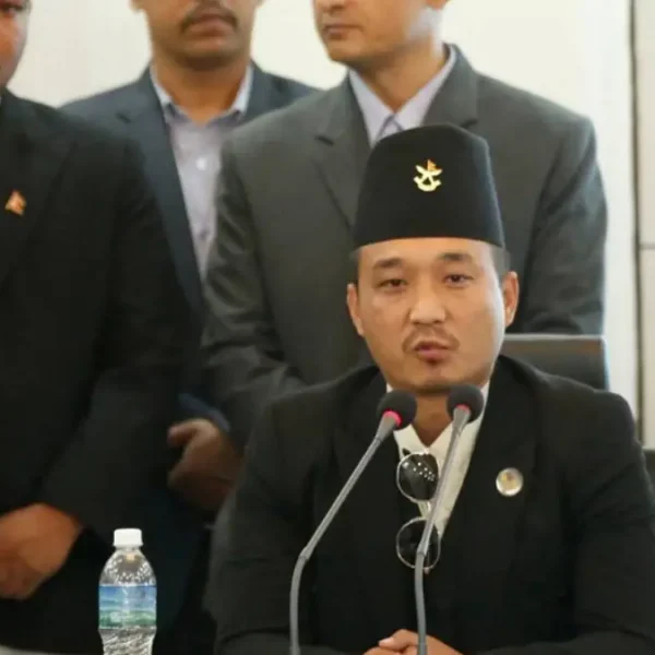 पार्टी निर्णयको पालना गर्छु, अनुसन्धानमा सहयोग गर्न तयार छु : गृहमन्त्री गुरुङ