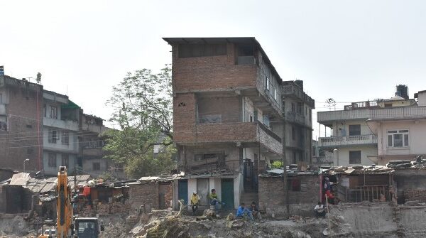 काठमाडौंका सबै सुकुमवासी बस्तीमा शुक्रबारबाट डोजर चल्ने