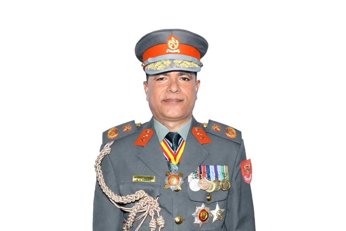 सशस्त्र प्रहरीको नयाँ आईजीपीमा नारायणदत्त पौडेल नियुक्त