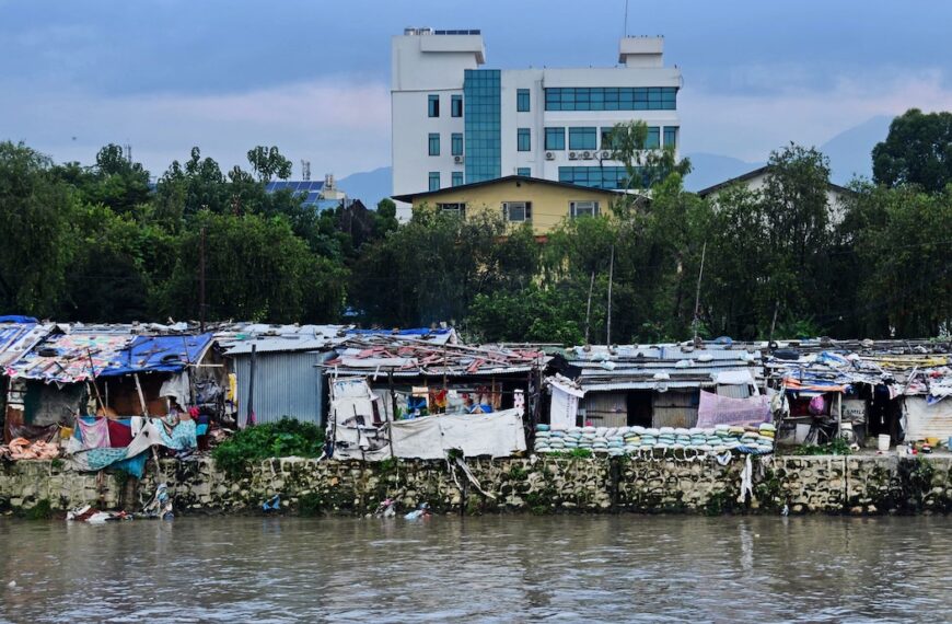 काठमाडौंको सुकुमवासी बस्तीमा बस्नेहरूसँग करोडौँको जग्गा, को-कोसँग कहाँ छ जग्गा?&hellip;