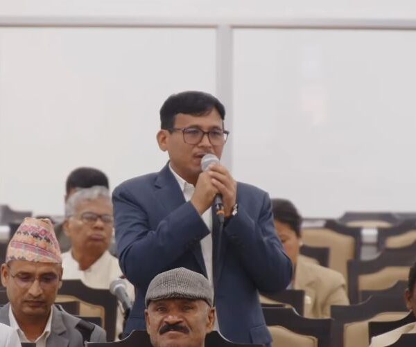प्रधानमन्त्रीको अभिव्यक्ति रेकर्डबाट हटाइयोस्: सांसद मल्ल