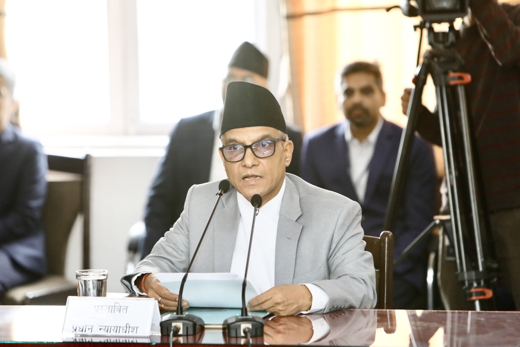 प्रधानन्यायाधीशमा मनोज शर्माको नाम अनुमोदन