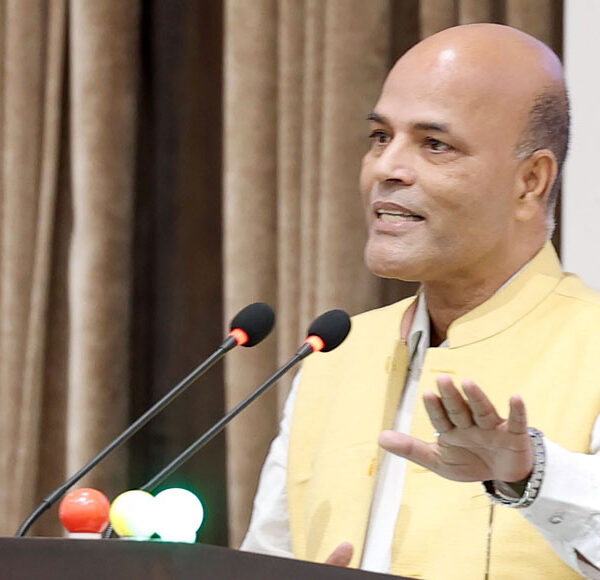 सरकारका कामकाज हेर्न उपसमिति गठन, अमरेश…