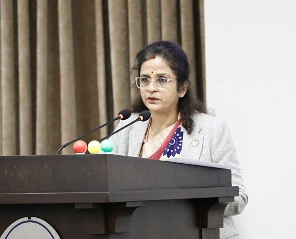 हेटौँडा कपडा र बुटवल धागो उद्योग यसै वर्ष सञ्चालनमा आउँछन्ः उद्योगमन्त्री