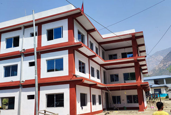 नलगाडलाई २३ लाख ६० हजारको राहत हस्तान्तरण