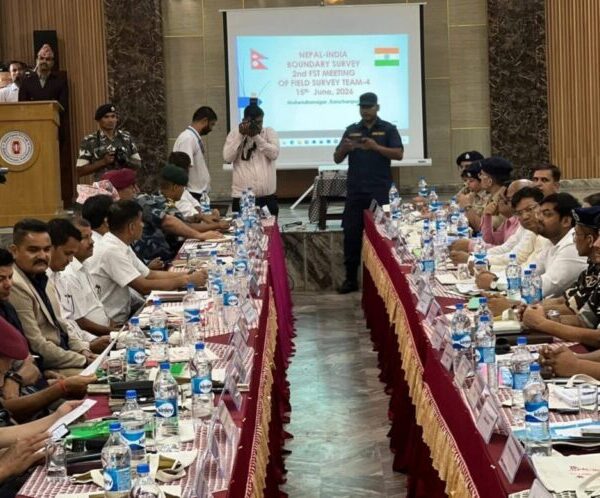 सीमा क्षेत्रमा समस्या: नेपाल-भारतका उच्च अधिकारीबीच कञ्चनपुरमा बैठक जारी