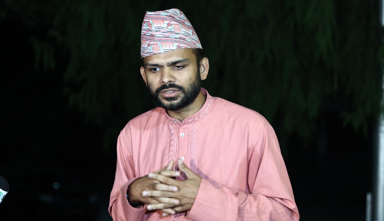 सांसद सागर ढकाल सवार गाडी दुर्घटना