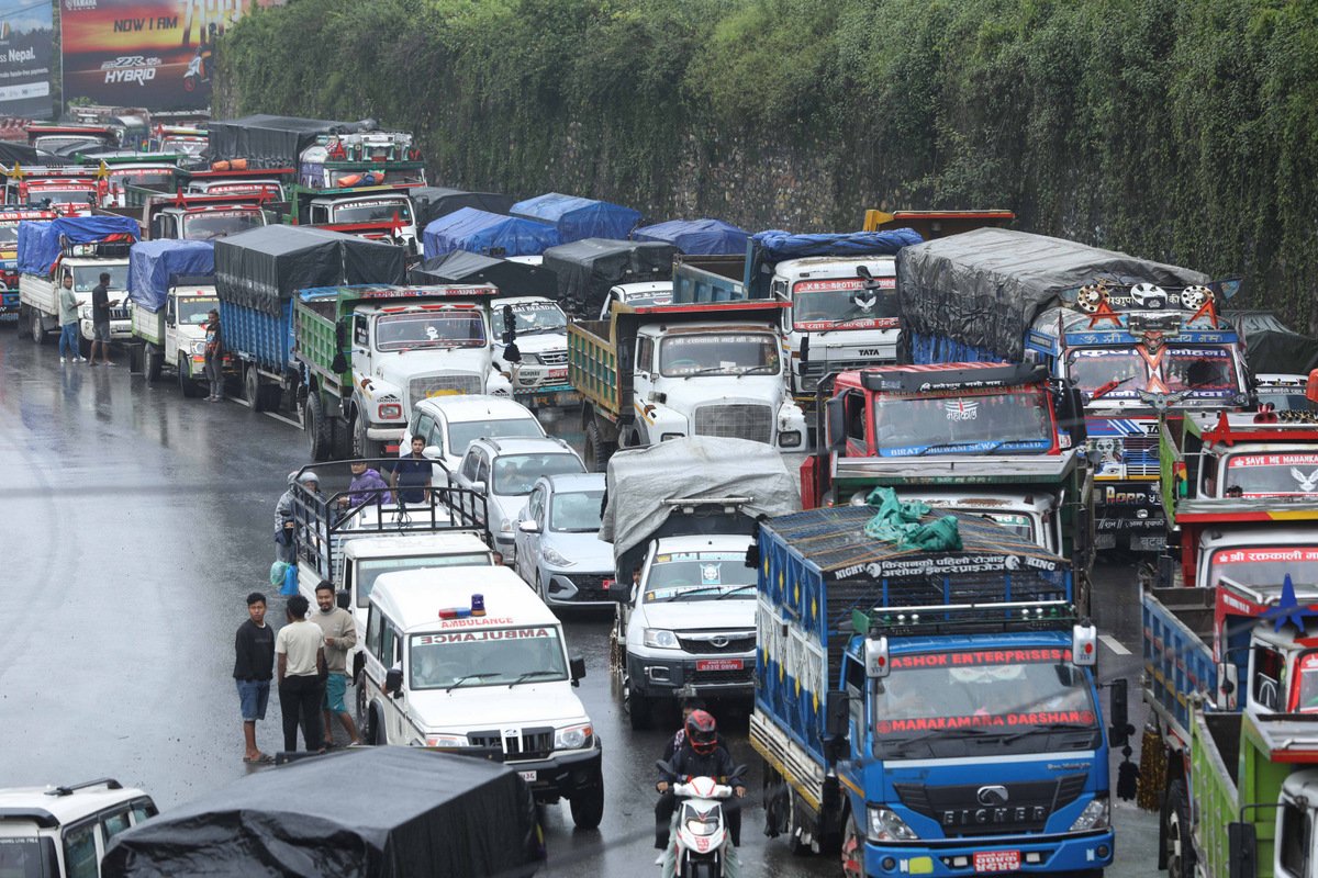 २३ जिल्लामा रातको समयमा सवारी चलाउन रोक