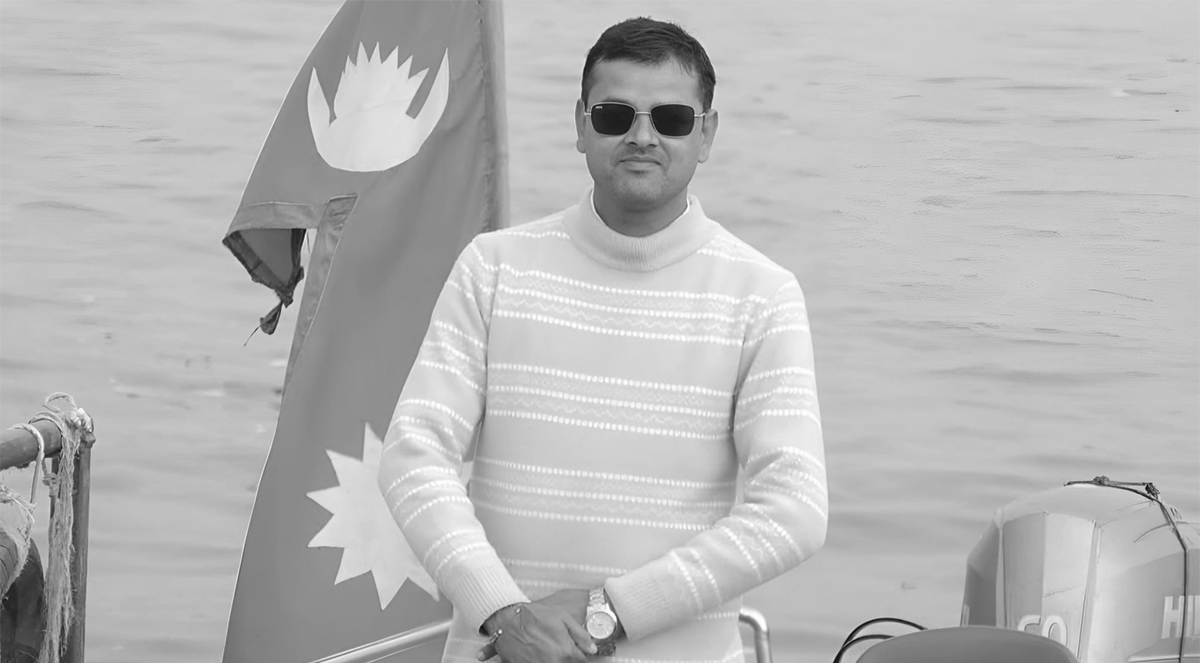 आत्मदाह प्रयास गरेका विवेक मण्डलको उपचारको क्रममा&hellip;