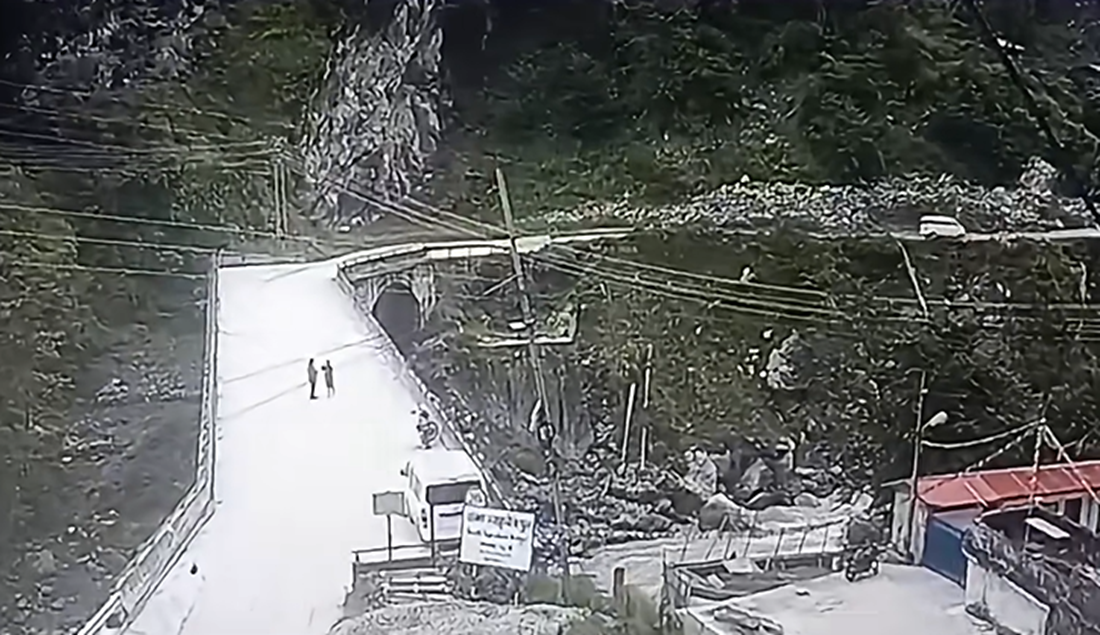 त्रिशूलीमा ईभी गाडी बेपत्ता