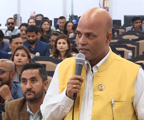 राज्य संकटमा छ, सबै दल एकजुट बनेर राष्ट्रिय मुद्दा तय गरौं : अमरेश कुमार सिंह
