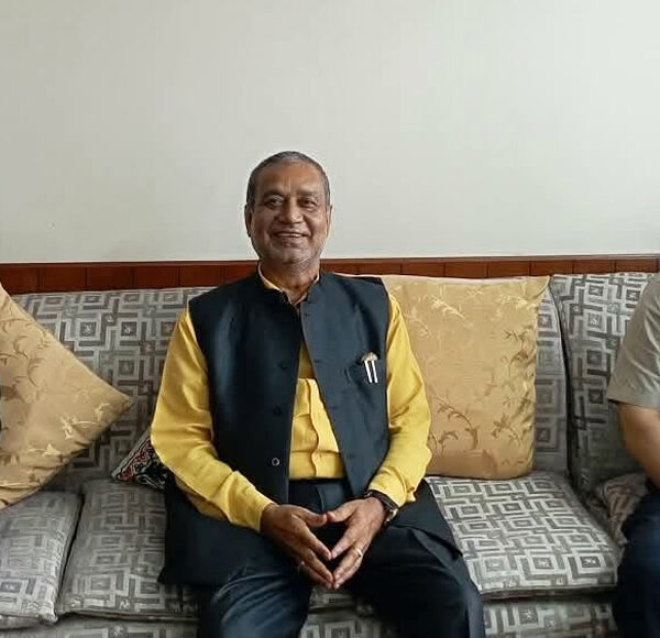 निधि निवासमा शशांक, प्रकाशमान र विमलेन्द्रबीच छलफल