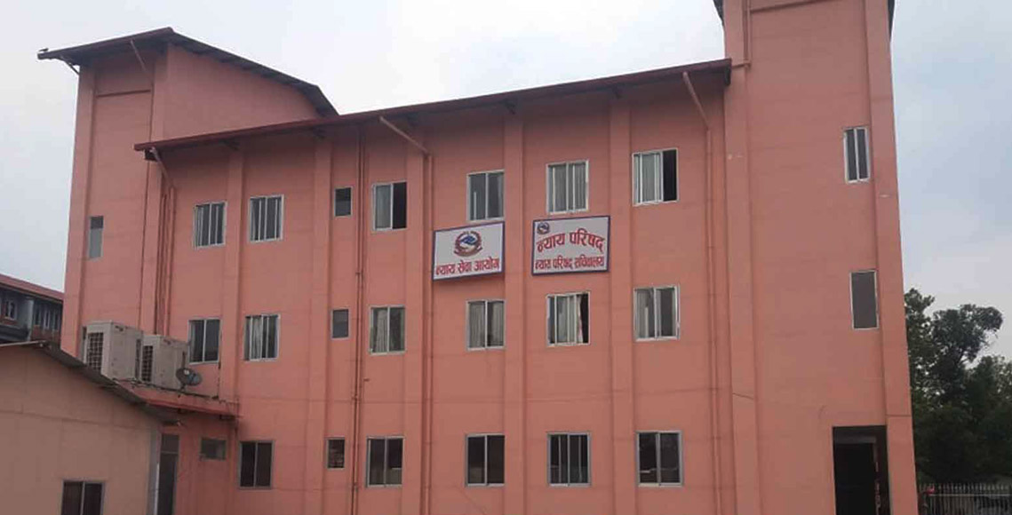 उच्च अदालतका ५० जना न्यायाधीशको एकसाथ सरुवा