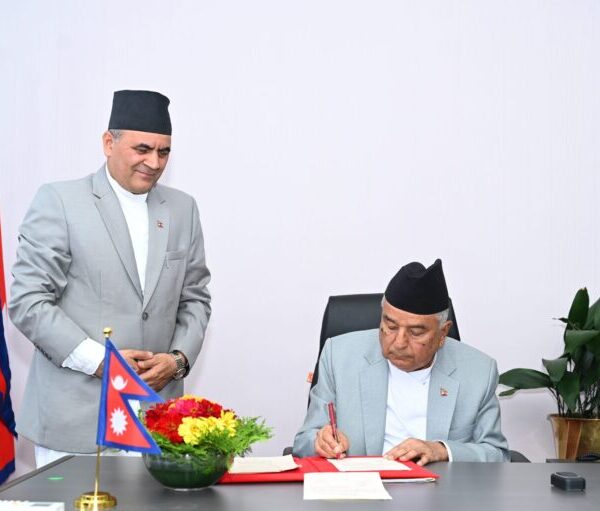 राष्ट्रपति पौडेलद्वारा तीन विधेयक प्रमाणीकरण