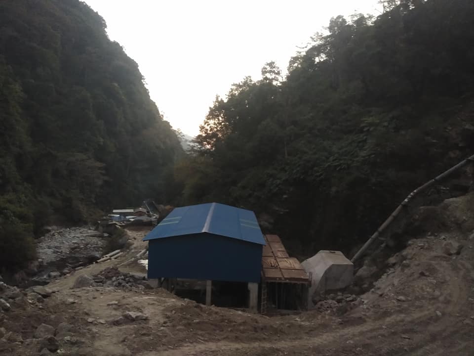 राष्ट्रिय प्रसारण लाइनमा जोडिएको रेलेखोला जलविद्युत् आयोजना बाढीका कारण बन्द