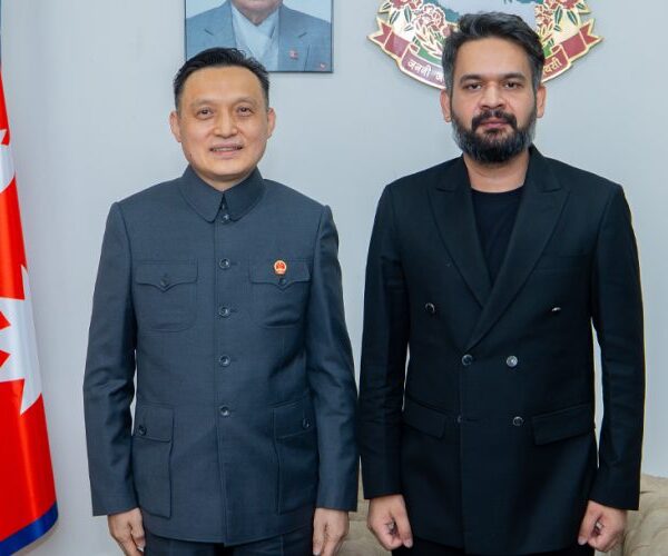चिनियाँ राजदूतसँग प्रधानमन्त्रीले भने– सम्बन्ध अझै प्रगाढ बनाउनुपर्नेछ