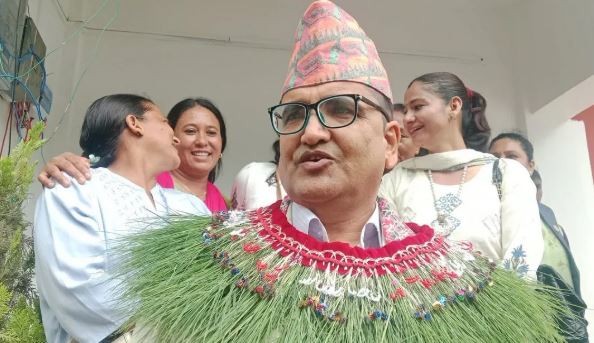 मुख्यमन्त्री खगराज भट्टले आज विश्वासको मत लिँदै
