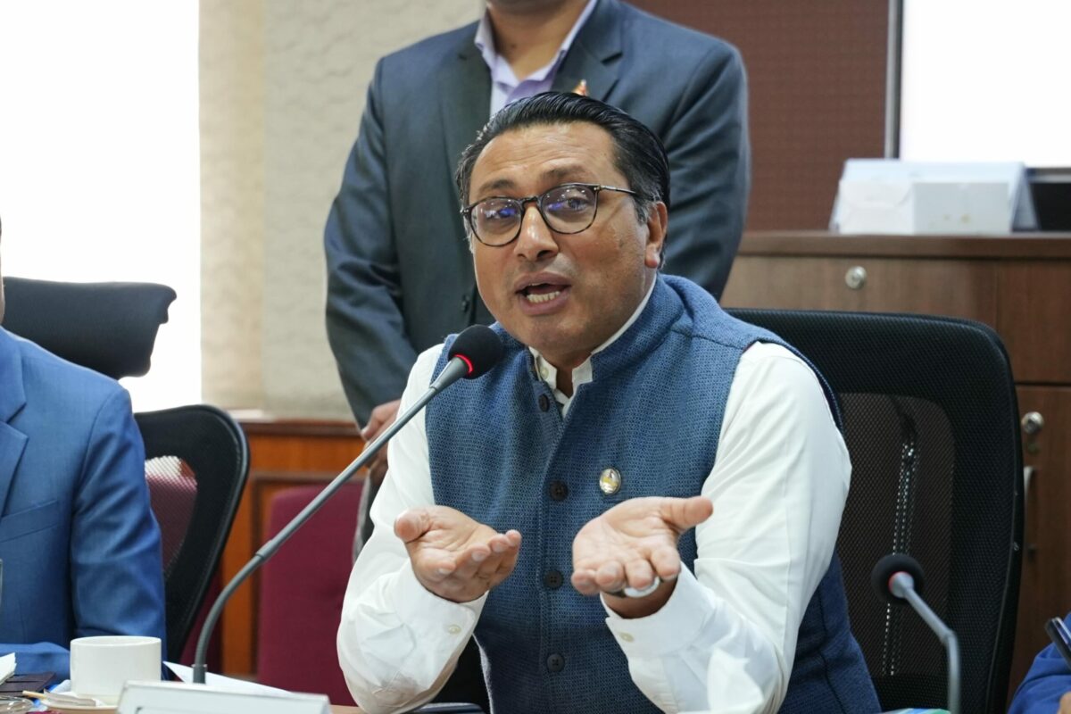 जनताले विश्वास गरेर सरकारको कोषमा पैसा हाले,&hellip;