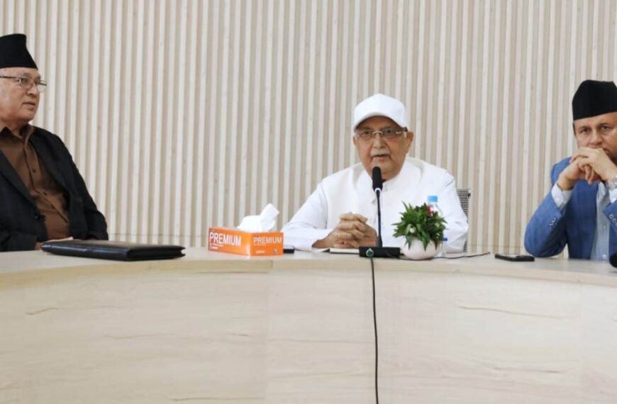 ओलीले सचिवालय बैठकमा पेश गरे स्थायी कमिटी सदस्यका नाम