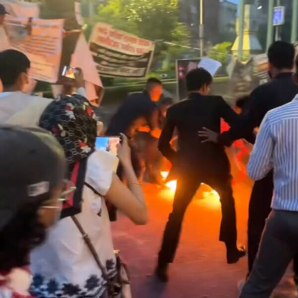 माइतीघरमा आत्मदाह प्रयास गरेकी युवतीको उद्धार