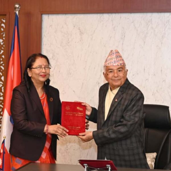 राष्ट्रपतिसमक्ष महिला आयोगको वार्षिक प्रतिवेदन पेस