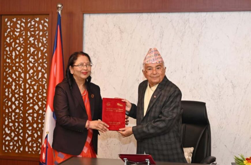 राष्ट्रपतिसमक्ष महिला आयोगको वार्षिक प्रतिवेदन पेस