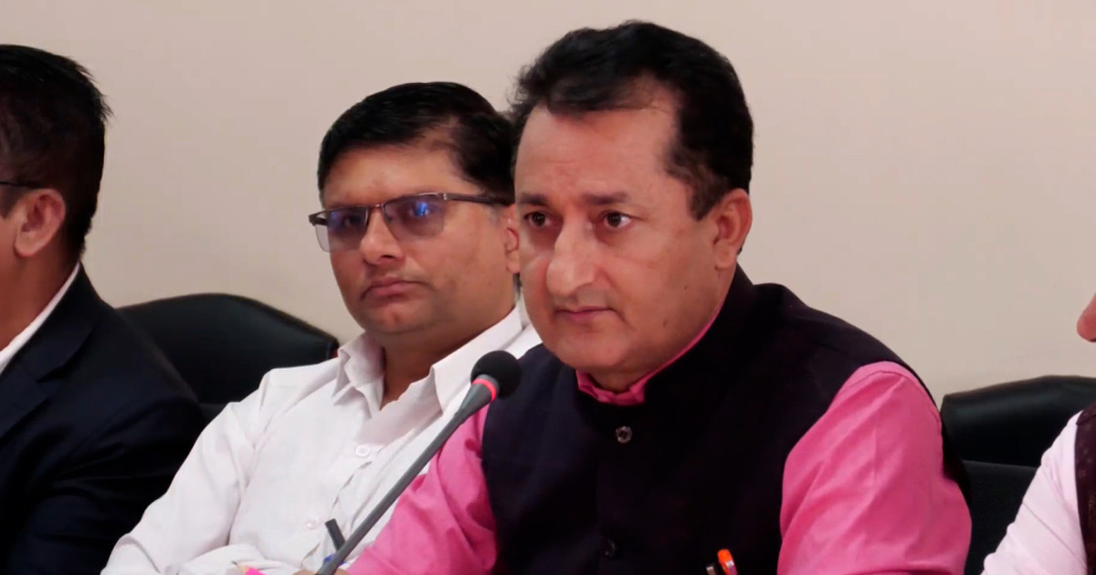 चाडवाडमा भाडा नबढाउने यातायात व्यवसायीको प्रतिबद्धता