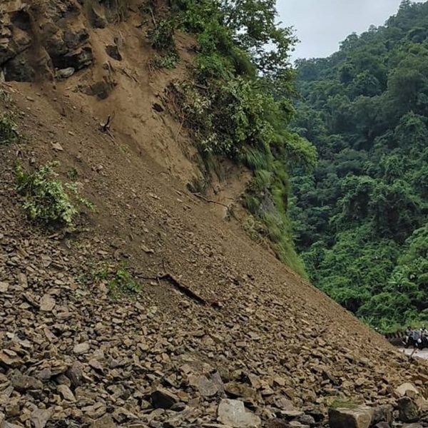 कर्णाली करिडोरअन्तर्गत हुम्ला खण्ड अवरुद्ध