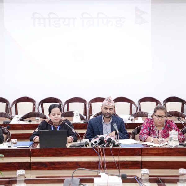 चाडपर्वका बेला हुनसक्ने कालोबजारी र मूल्यवृद्धि नियन्त्रण गर्न सम्बद्ध निकाय परिचालन