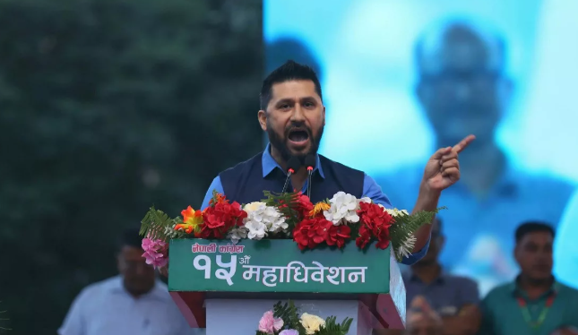कुनै पनि आन्दोलनले सरकार ढल्नेवाला छैन :&hellip;
