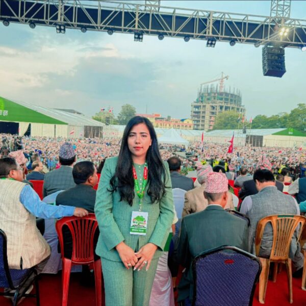 कांग्रेस केन्द्रीय सदस्यकी उम्मेदवार विनिता खड्का ठगी आरोपमा पक्राउ