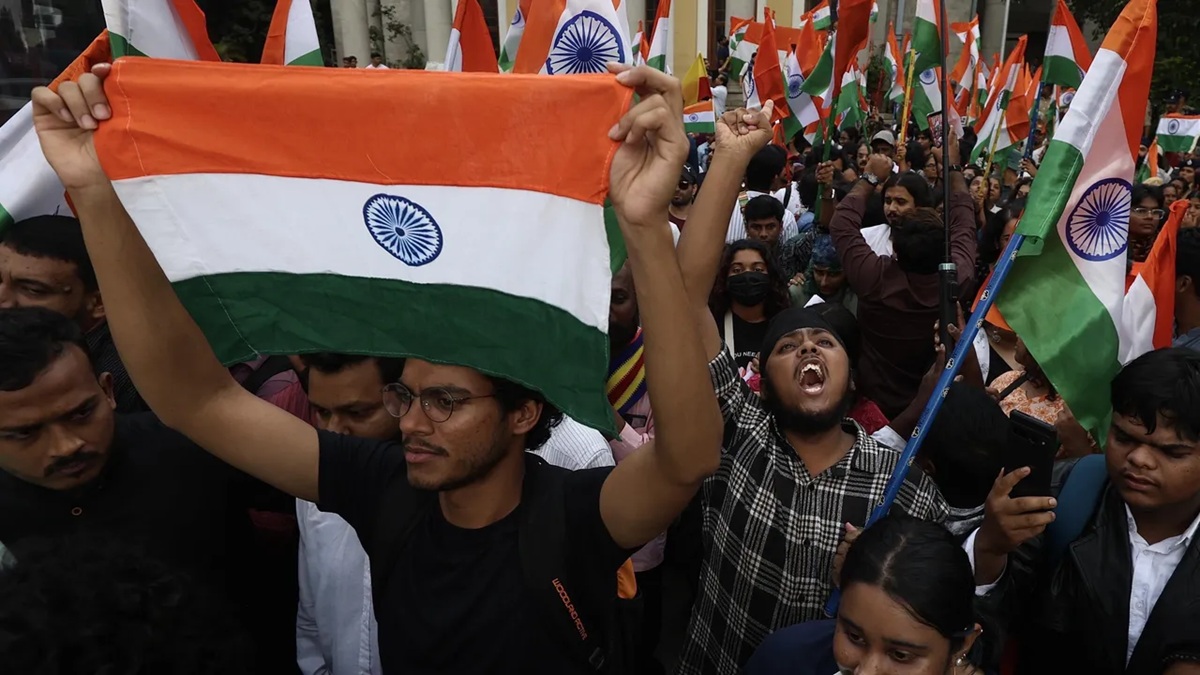 भारतको बाँध परियोजनाविरुद्ध प्रदर्शन, प्रहरीसँग झडप हुँदा&hellip;