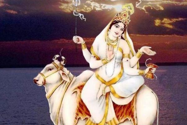 आज नवरात्रको आठौँ दिन, महागौरीको पूजा…